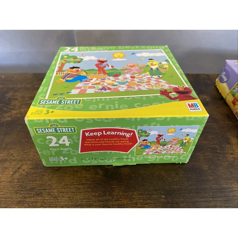 Lot Of‎ 2 Disney Winnie The Pooh & Sesame Street 24 Piece Puzzles Complete